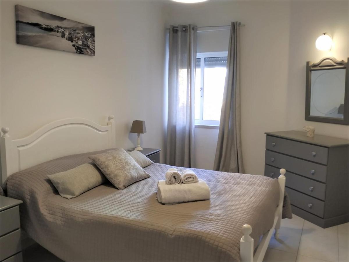 1A Atlantico - Casas & Papeis Daire Armação de Pêra Dış mekan fotoğraf